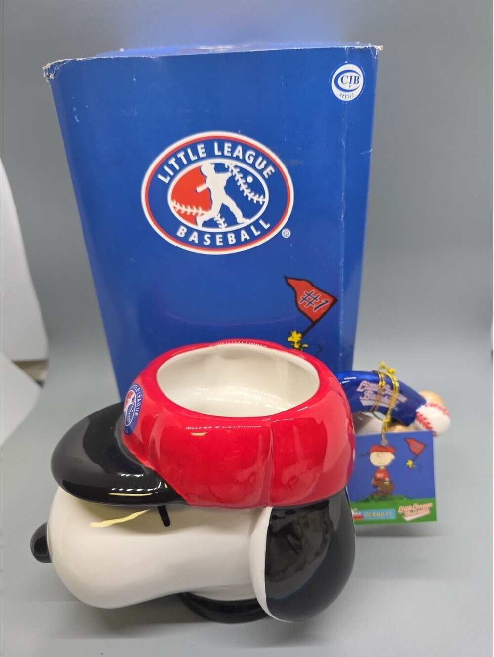 Peanuts Snoopy Little League Westland Ceramic Baseball Cap Coffee Mug  NIB